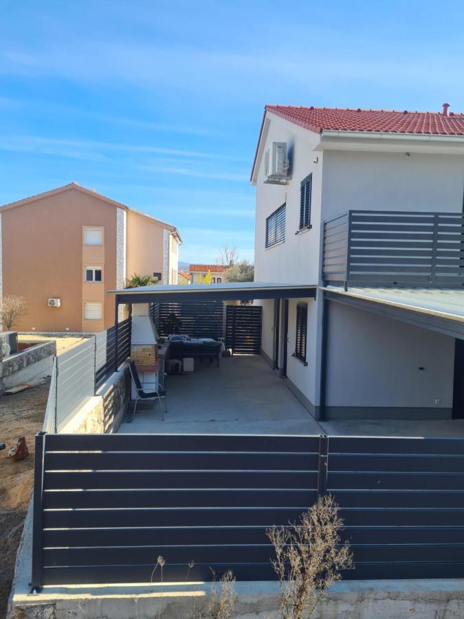 Villa Carpe Diem Vantacici Eksteriør billede
